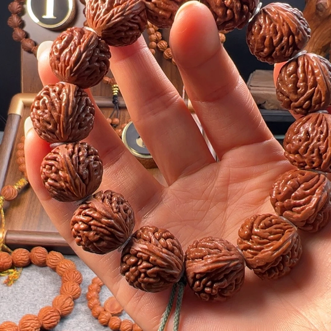 胖***肉桃核吊坠20刺龙元宝