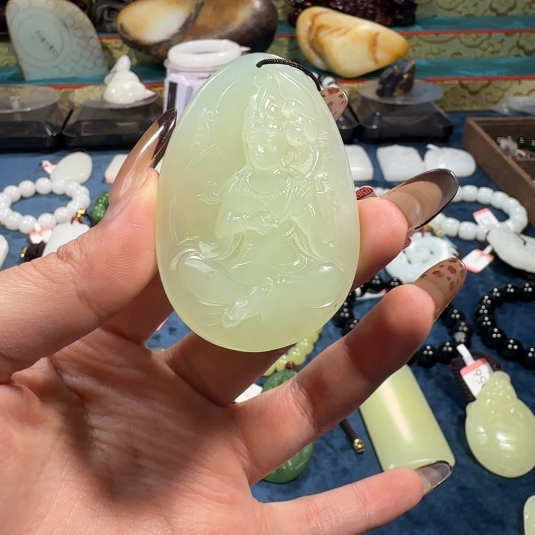 和田玉未镶嵌吊坠(不含链)