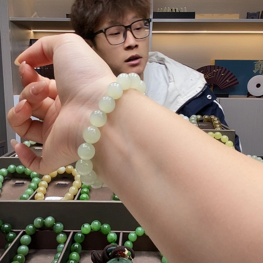 和田玉未镶嵌手串10晴水