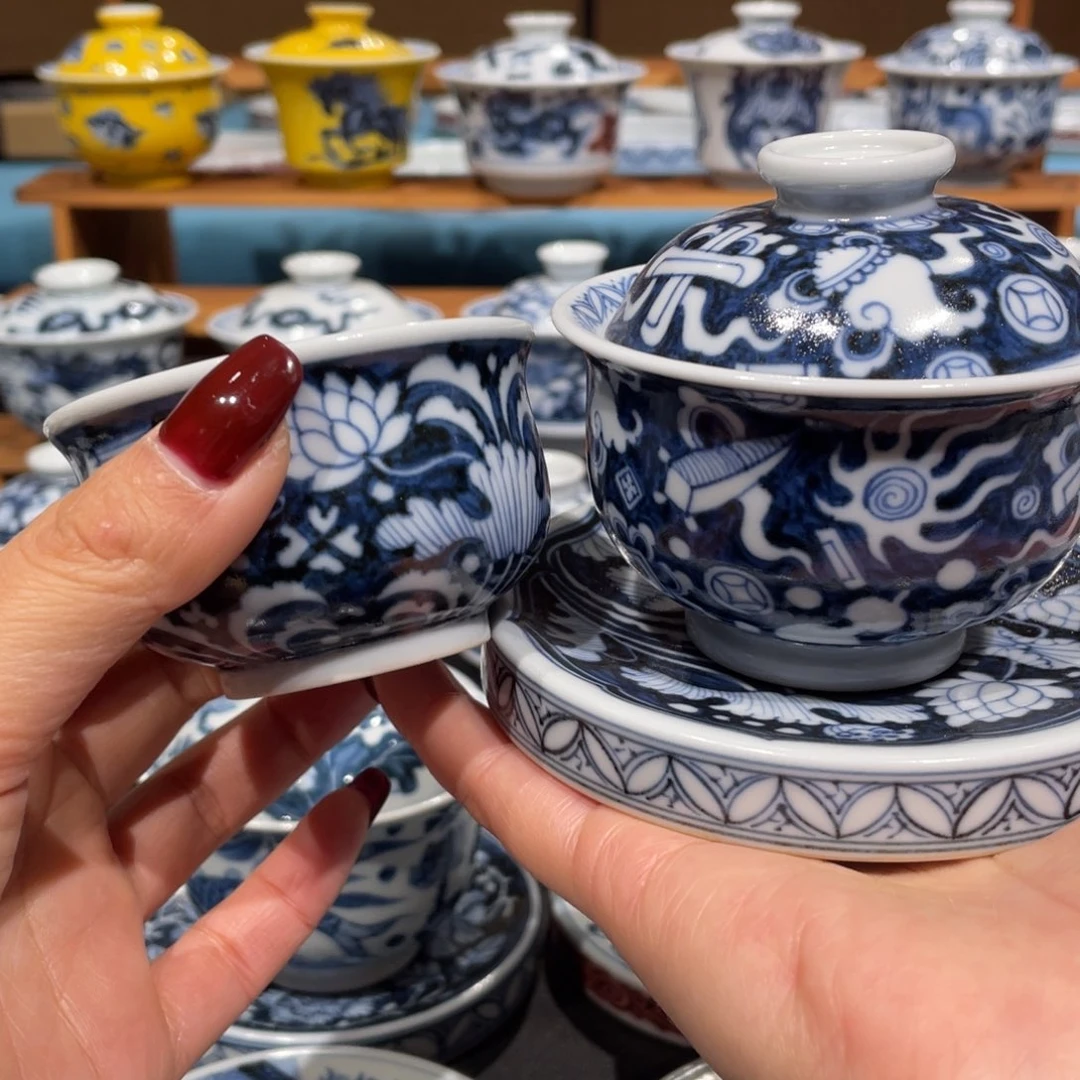 景德镇陶瓷手工制作