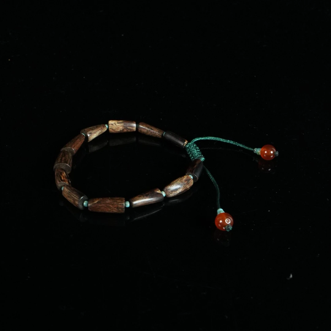 A8995 达拉干糖结软丝沉水黑油沉香随形手链 /3.66g