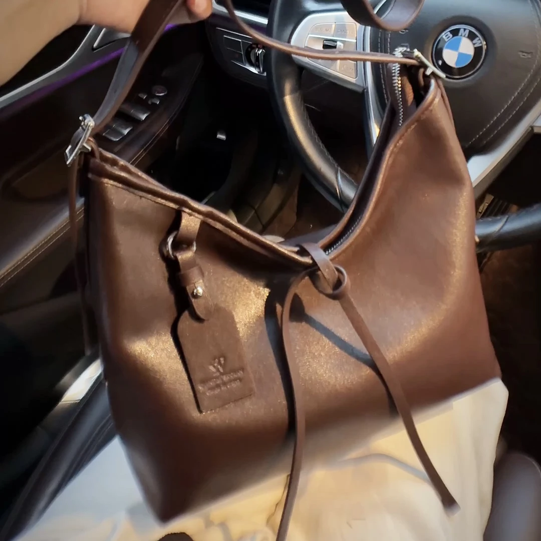 2025新款慵懒风单肩托特大包包女韩版时尚大气斜挎包包女