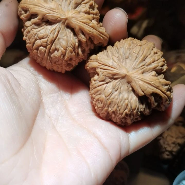 猴头核桃吊坠老*50南疆石.