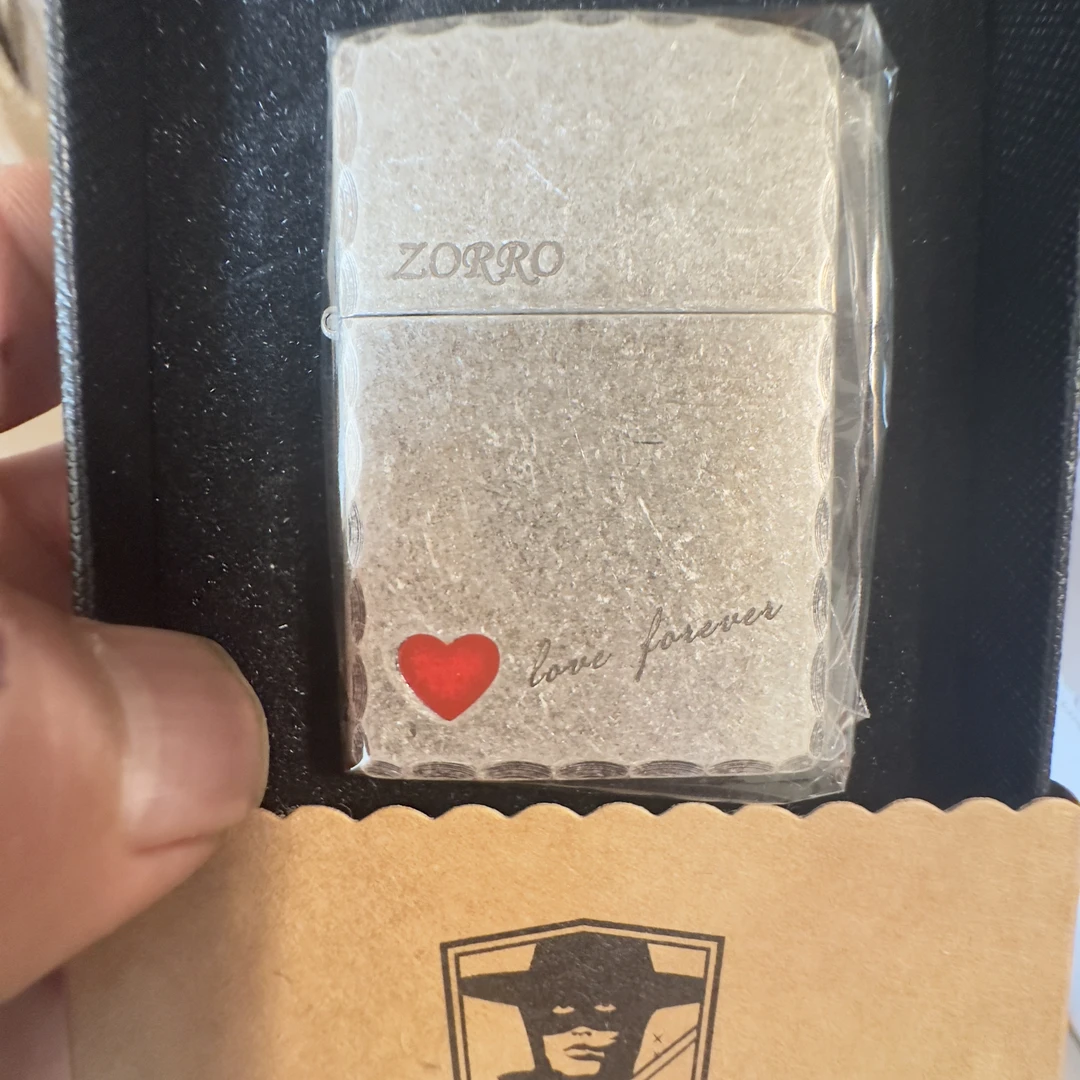 佐罗古银红心煤油防风打火机