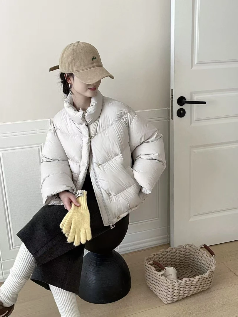 2025冬季新款韩版宽松立领泡芙小个子短款女90白鸭绒羽绒服女外套