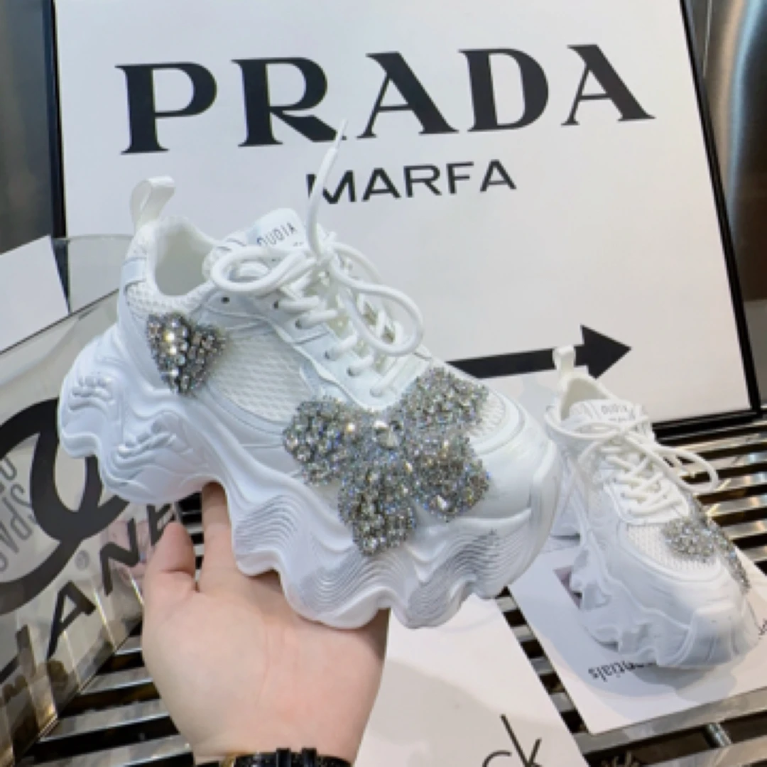 A.M艾墨儿轻奢女款水钻重工蝴蝶女款增高欧货老爹鞋