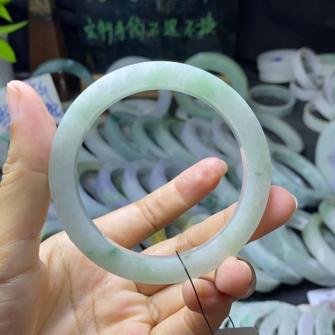 茶***茶定制翡翠未镶嵌手镯