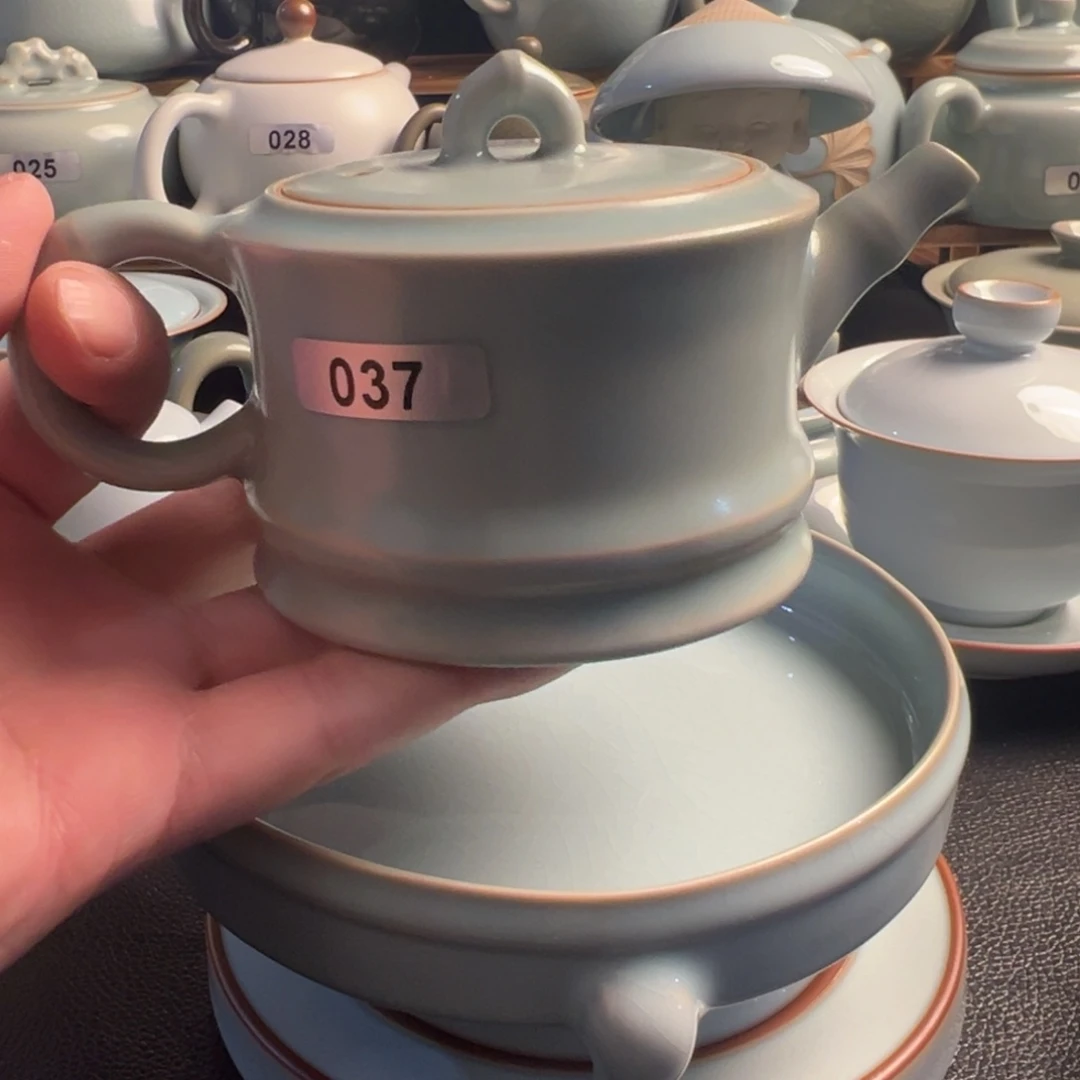 纯矿石微微瑕竹节壶