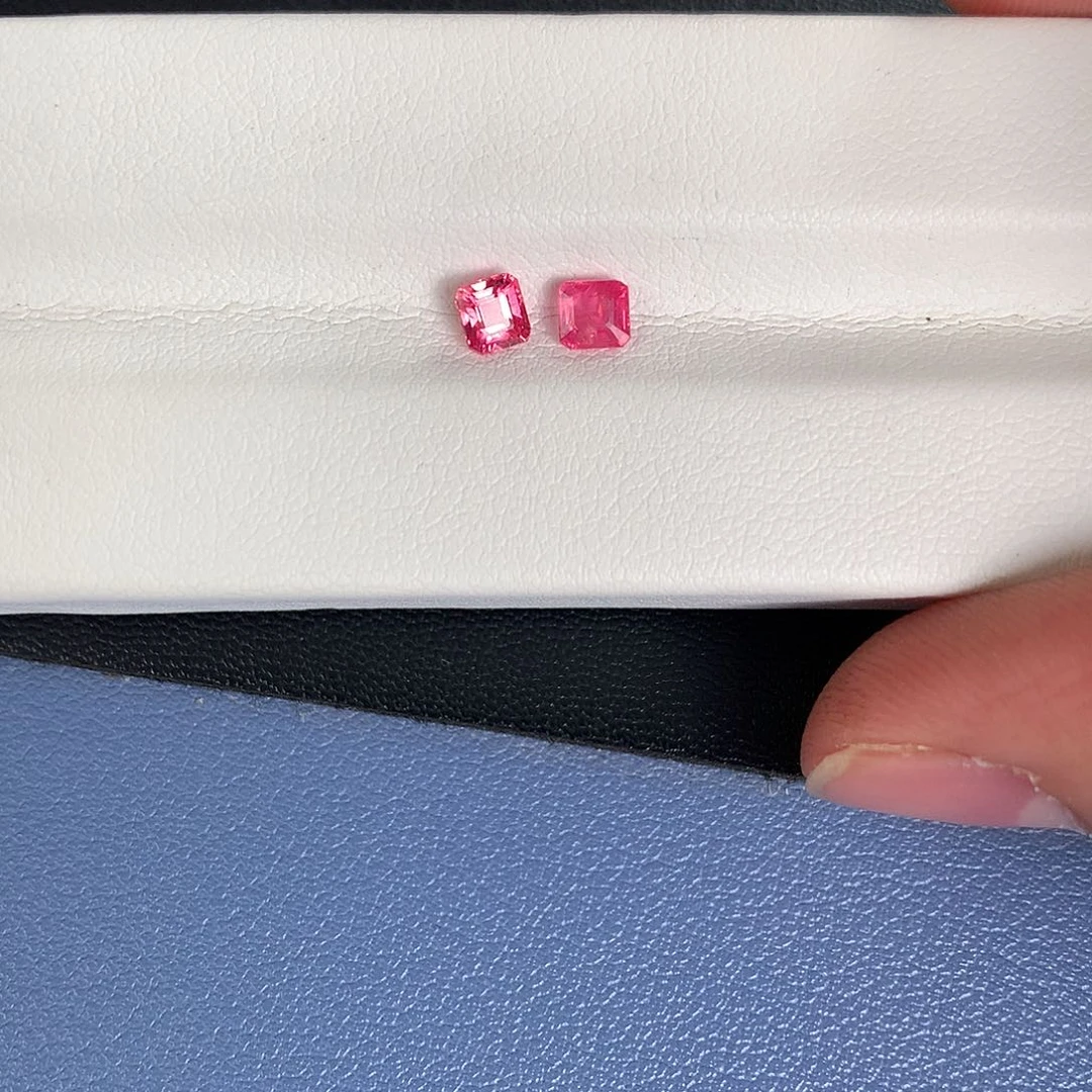 裸石未镶嵌尖晶石64分 无烧火莲花