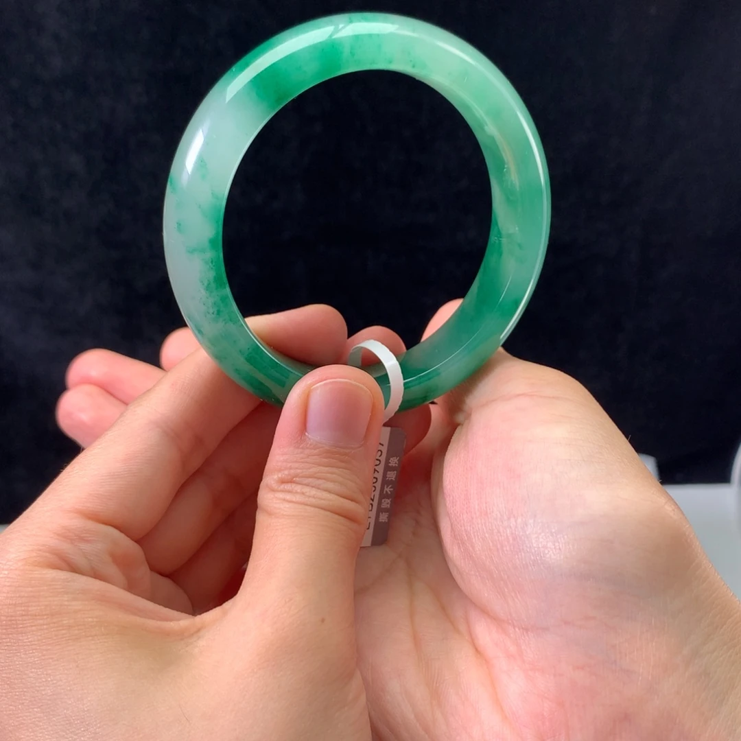 合金手镯石英质玉（非洲翠）037号 圈口56.8