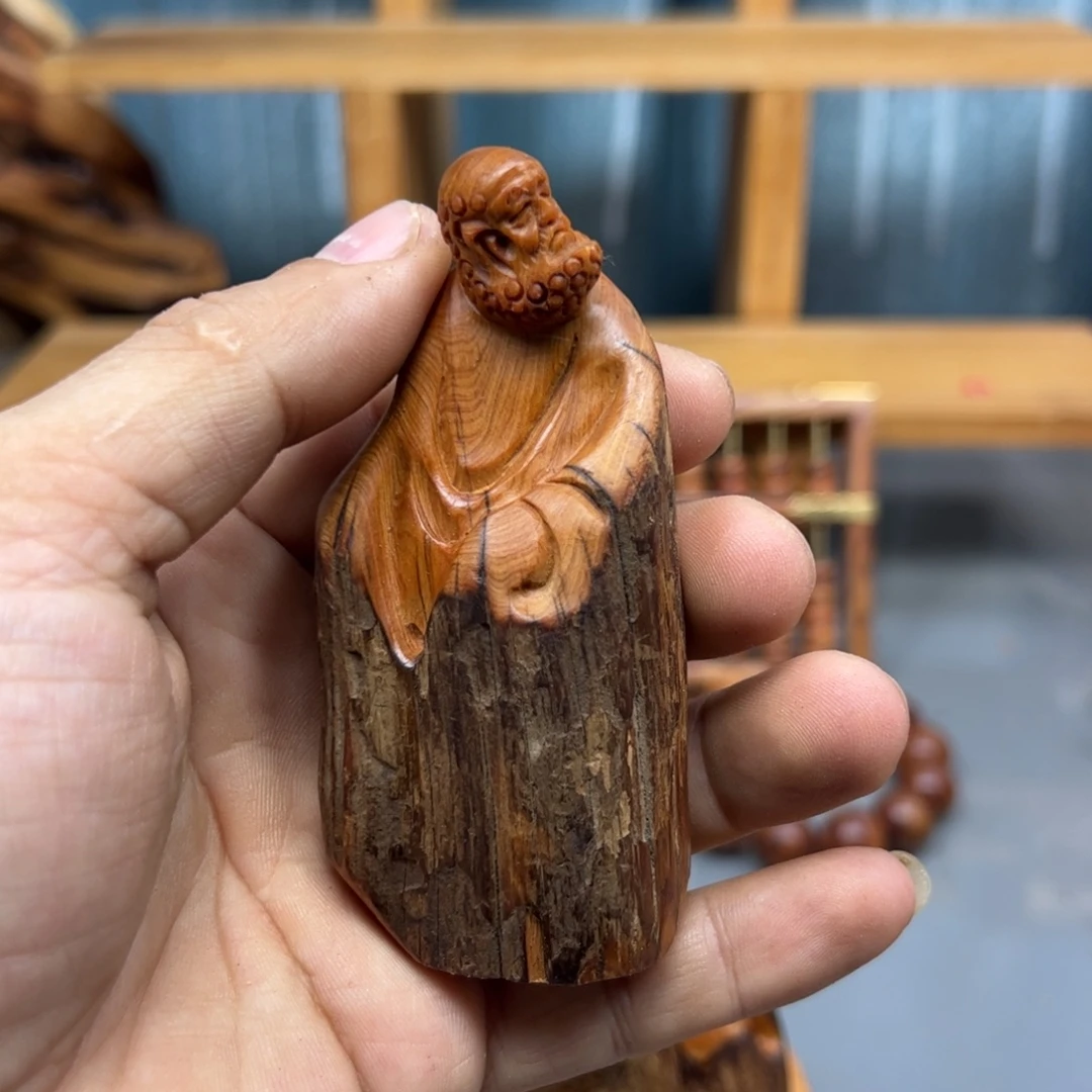 足***事木崖柏木摆件手把件，