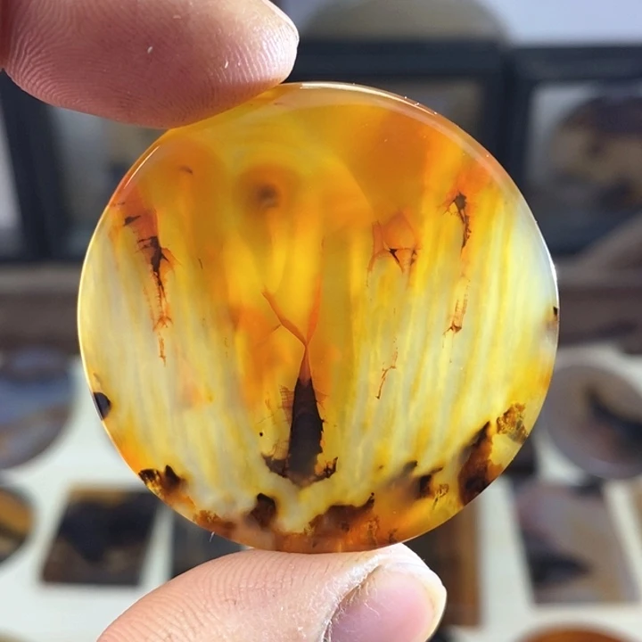 玛瑙/玉髓颈饰未镶嵌