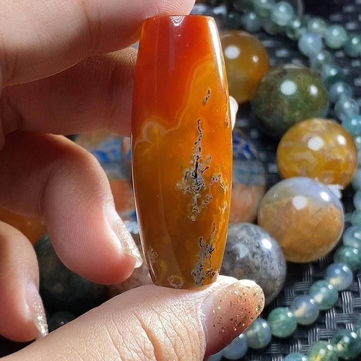 未镶嵌颈饰玛瑙/玉髓
