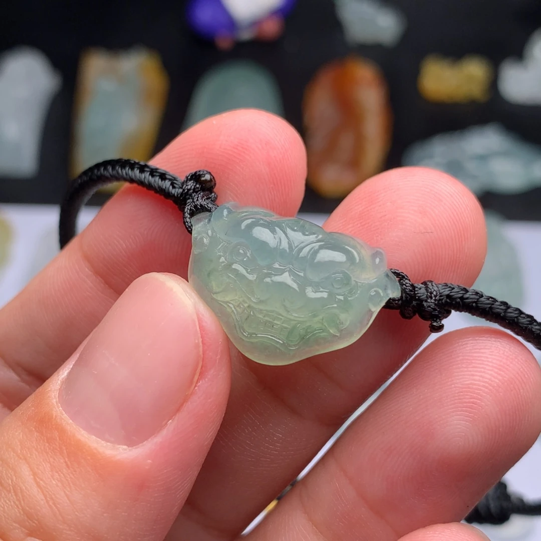 定制翡翠未镶嵌仿古兽头