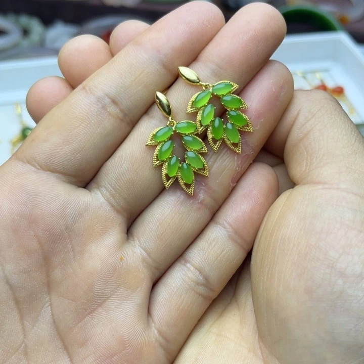 和田玉耳饰银S925镀金镶嵌