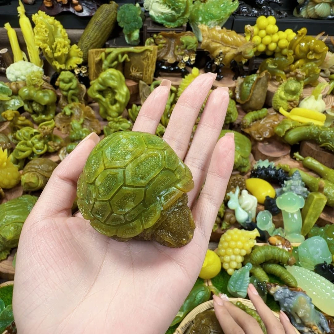 *****蛇纹石玉未镶嵌摆件