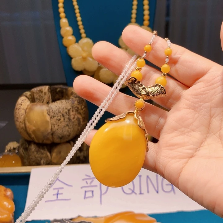 琥珀颈饰未镶嵌波兰设计款琥珀蜜蜡
