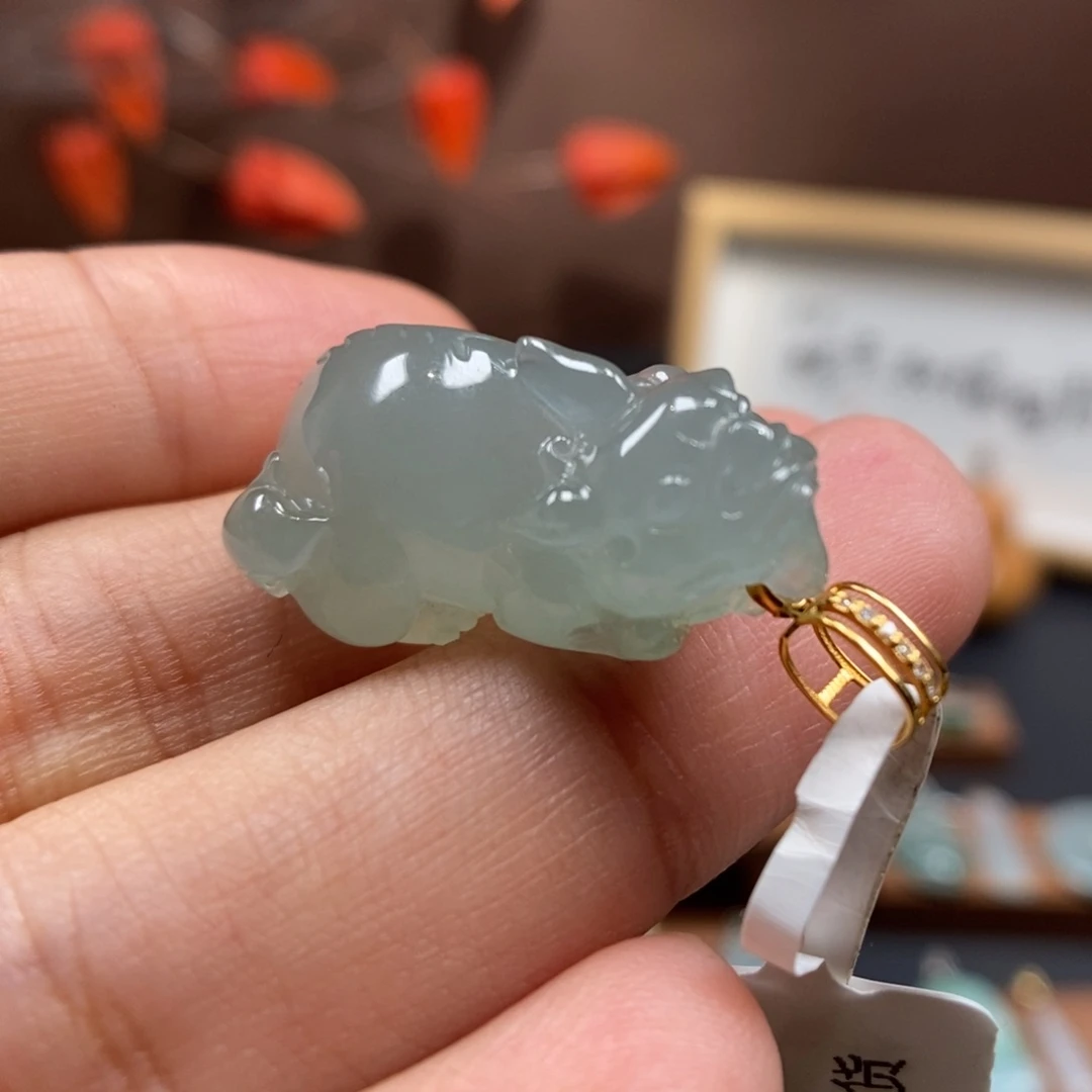 【闪购商品】颈饰18K金镶嵌翡翠41