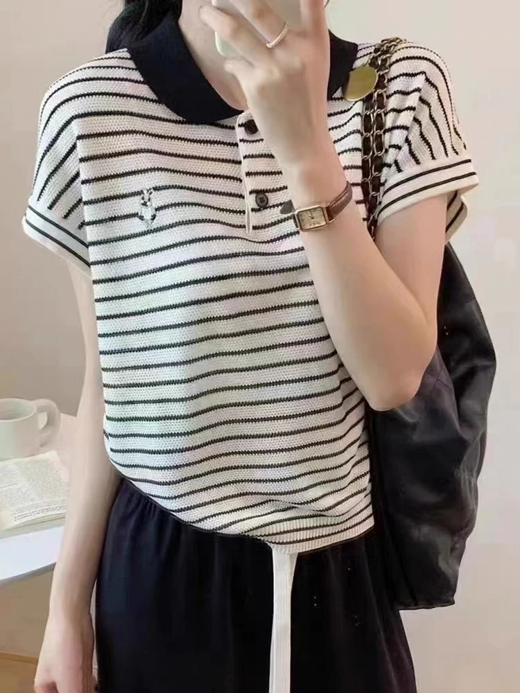 七言家巨好看！Polo领“小奶兔”刺绣条纹飞袖@