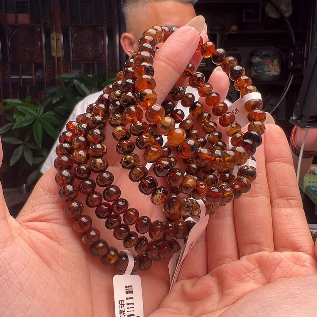 未镶嵌琥珀裸石抚顺琥珀10710七多样性发其一