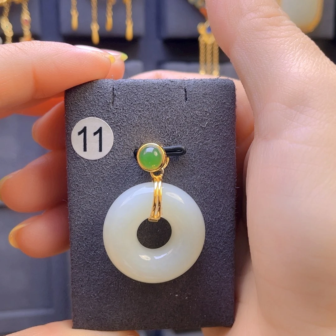 和田玉颈饰银S925镀金镶嵌