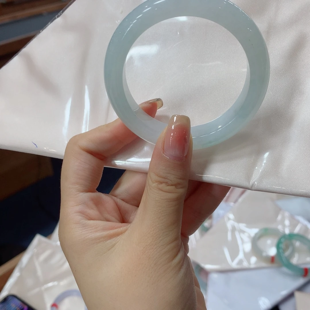 未镶嵌手镯翡翠放**情买断