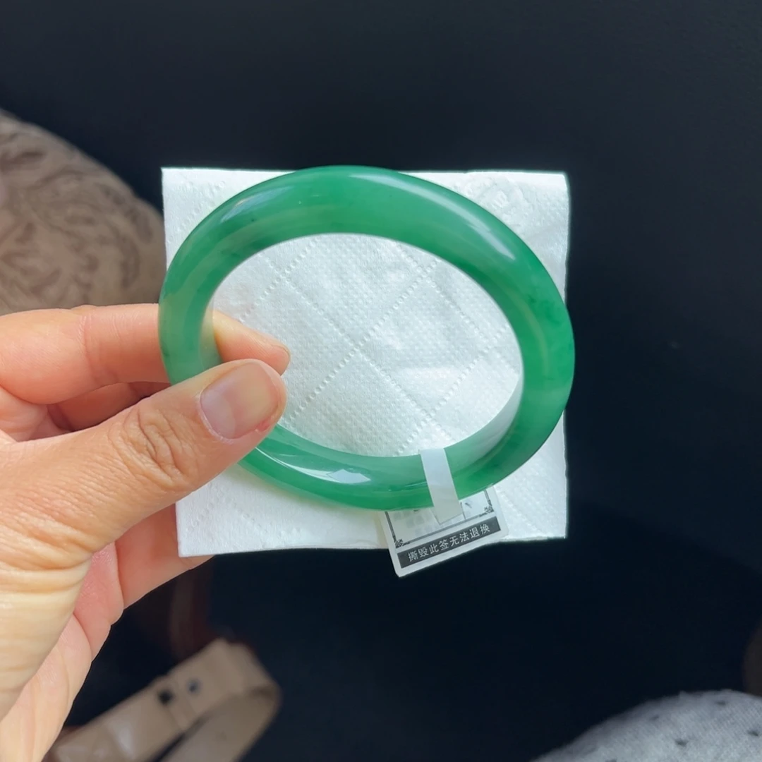 石英质玉未镶嵌手镯非洲翠5960