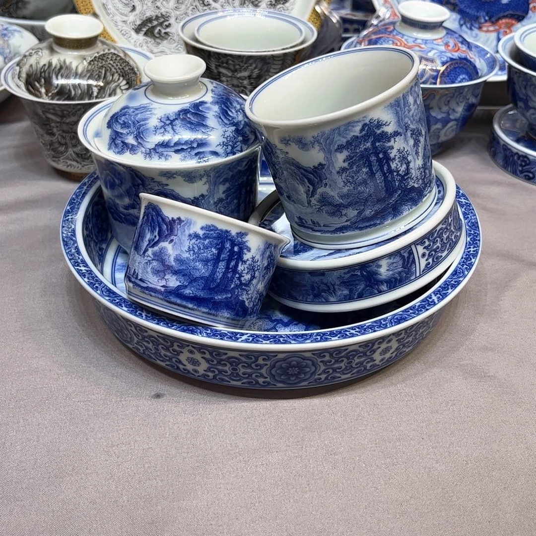 景德镇陶瓷艺术品