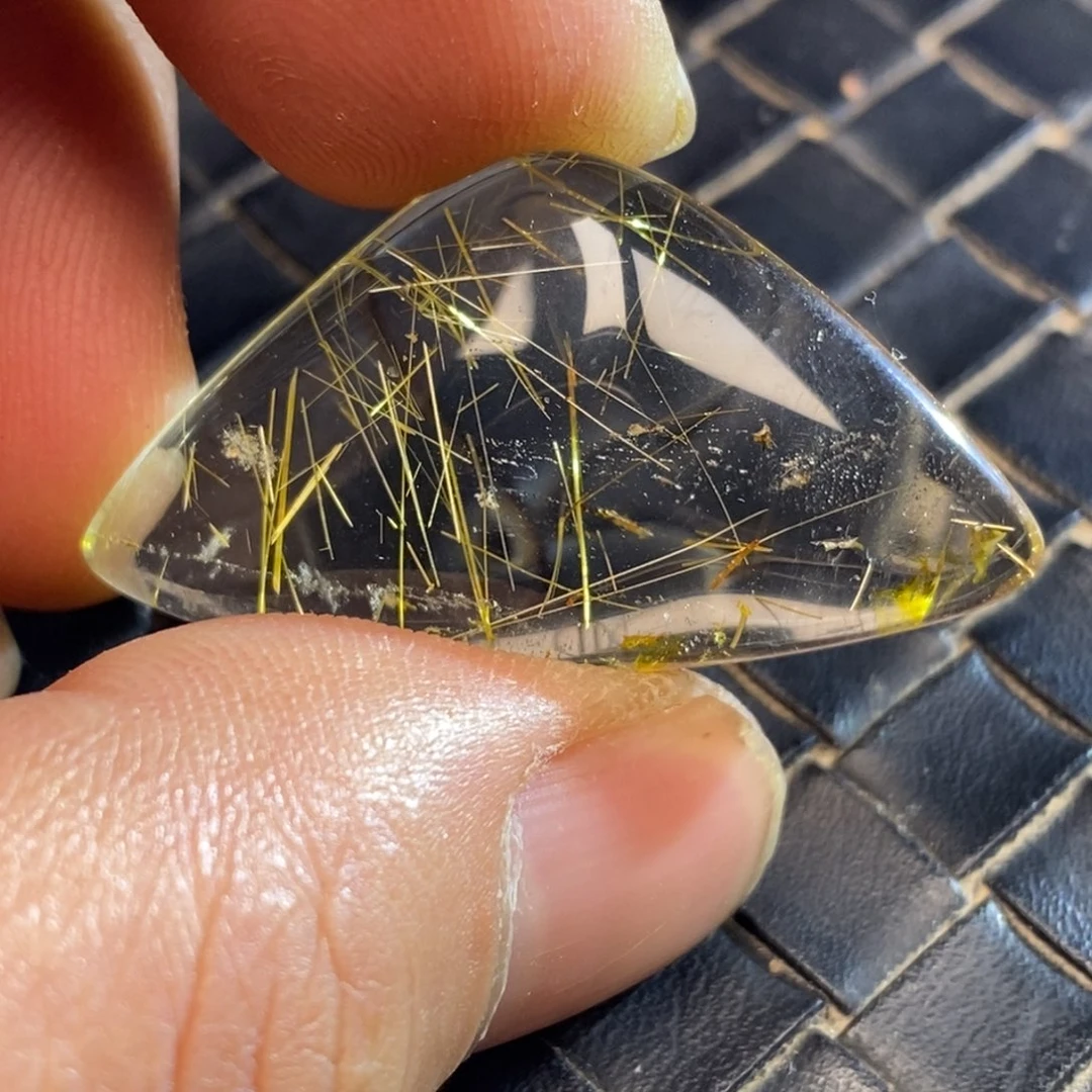 水晶颈饰未镶嵌桃****香