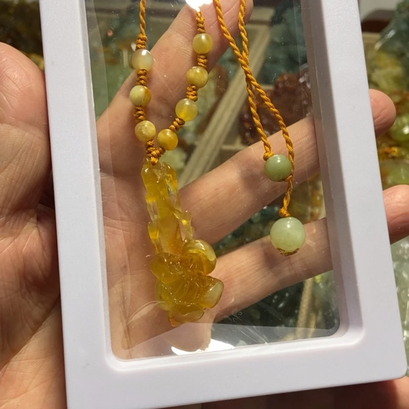 【闪购商品】蛇纹石玉未镶嵌颈饰