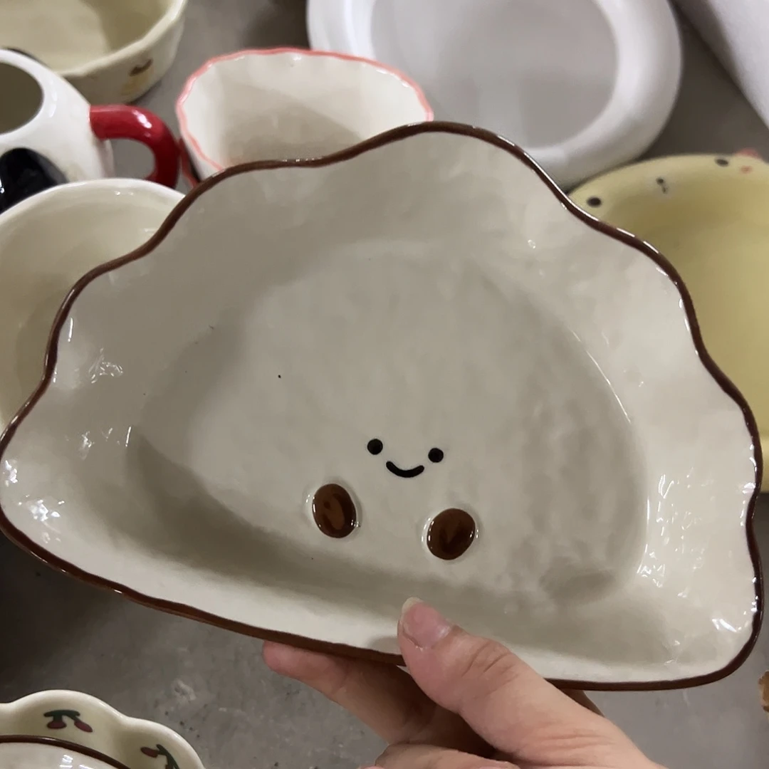 瓷正品可可豆盘一个