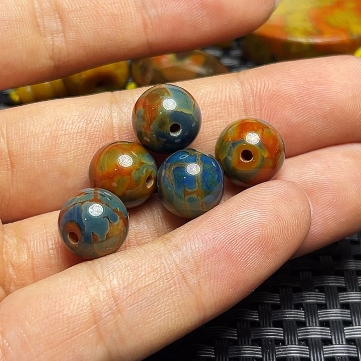 一***虎未镶嵌颈饰玛瑙/玉髓