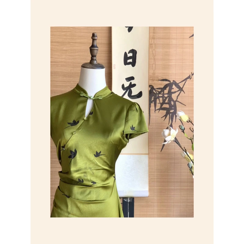 【燕翎缎】新中式绿色改良旗袍显白日常气质收腰设计感国风连衣裙