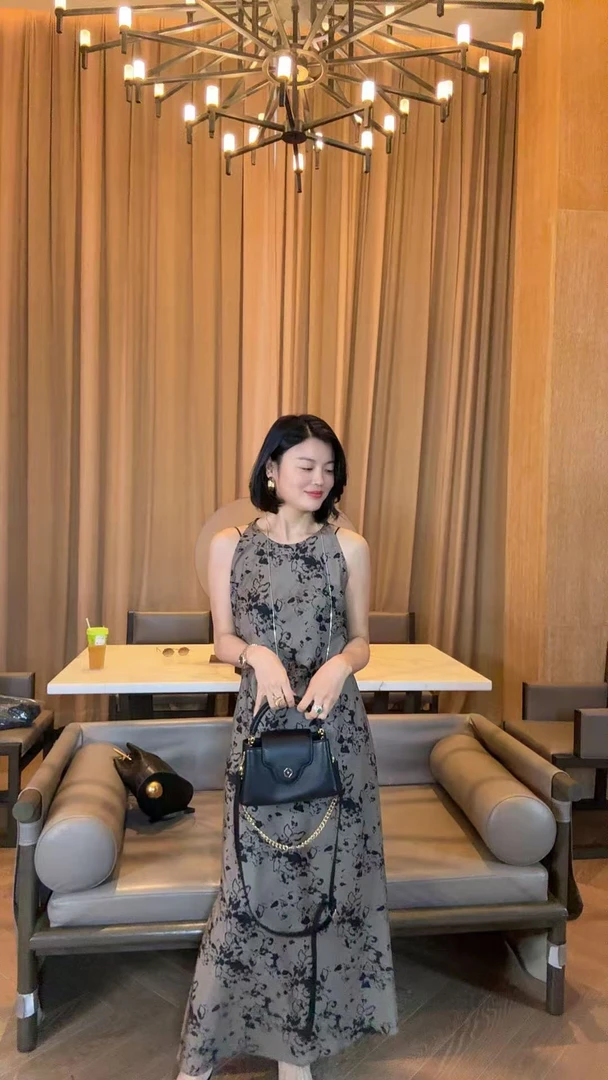 TANTAN  真丝 气质印花圆领无袖连衣裙1917