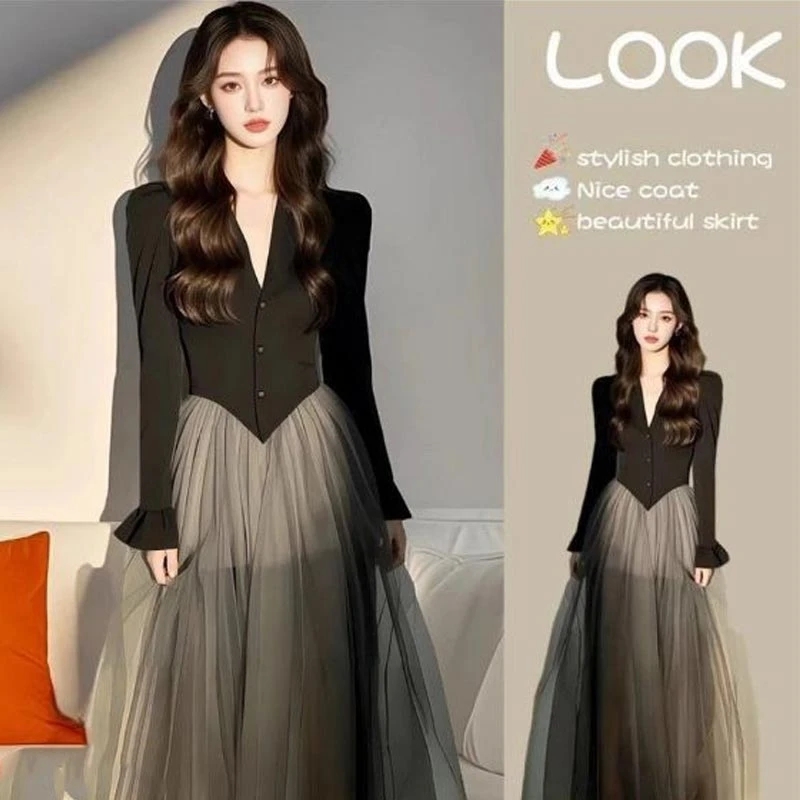 修身连衣裙女2025春季高级感气质V领拼接网纱收腰显瘦中长款裙子