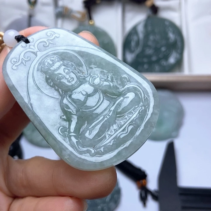 翡翠未镶嵌挂件翡翠