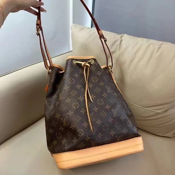 95新 LouisVuitton/路易威登 水桶包 A