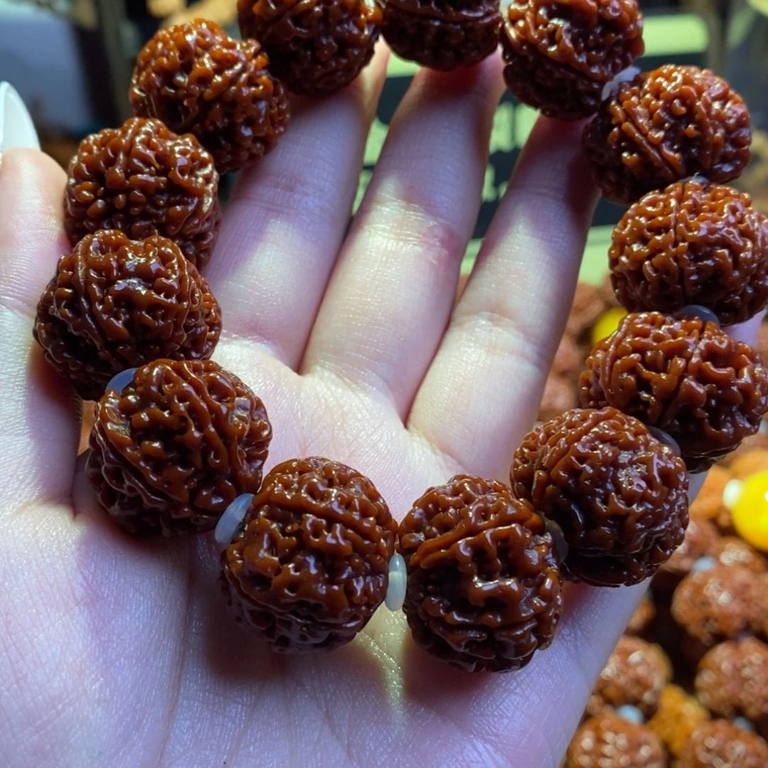 吊坠金刚菩提226肉玉华