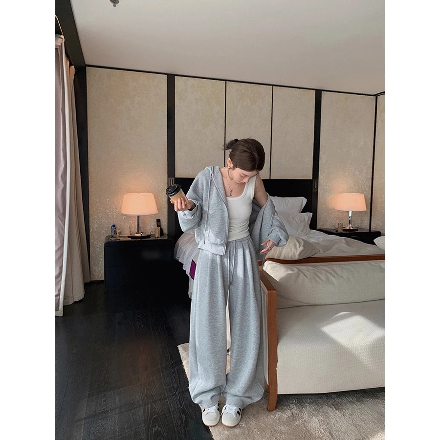 春季新款设计感抽绳连帽休闲套装女宽松显瘦百搭时尚两件套气质