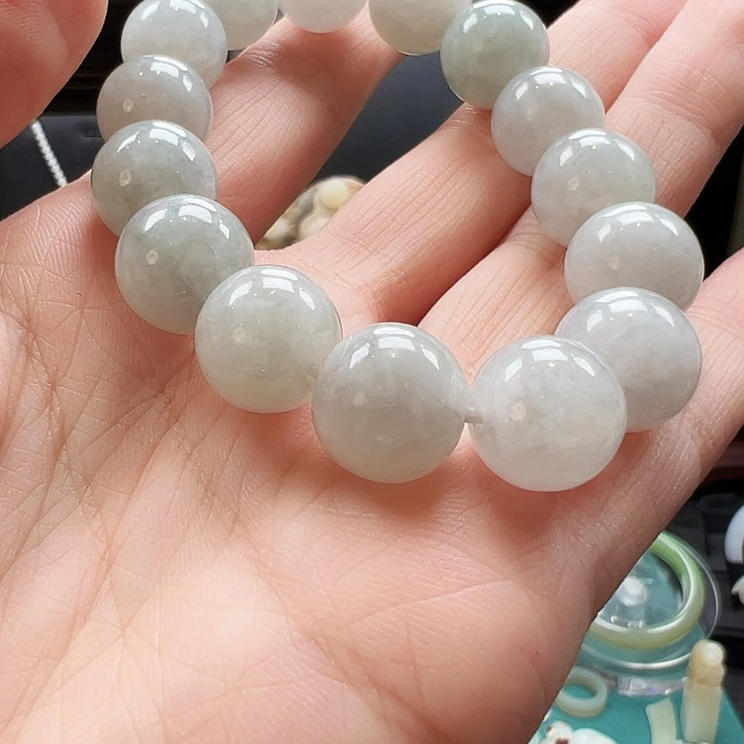鼎***鼎未镶嵌手链翡翠手串