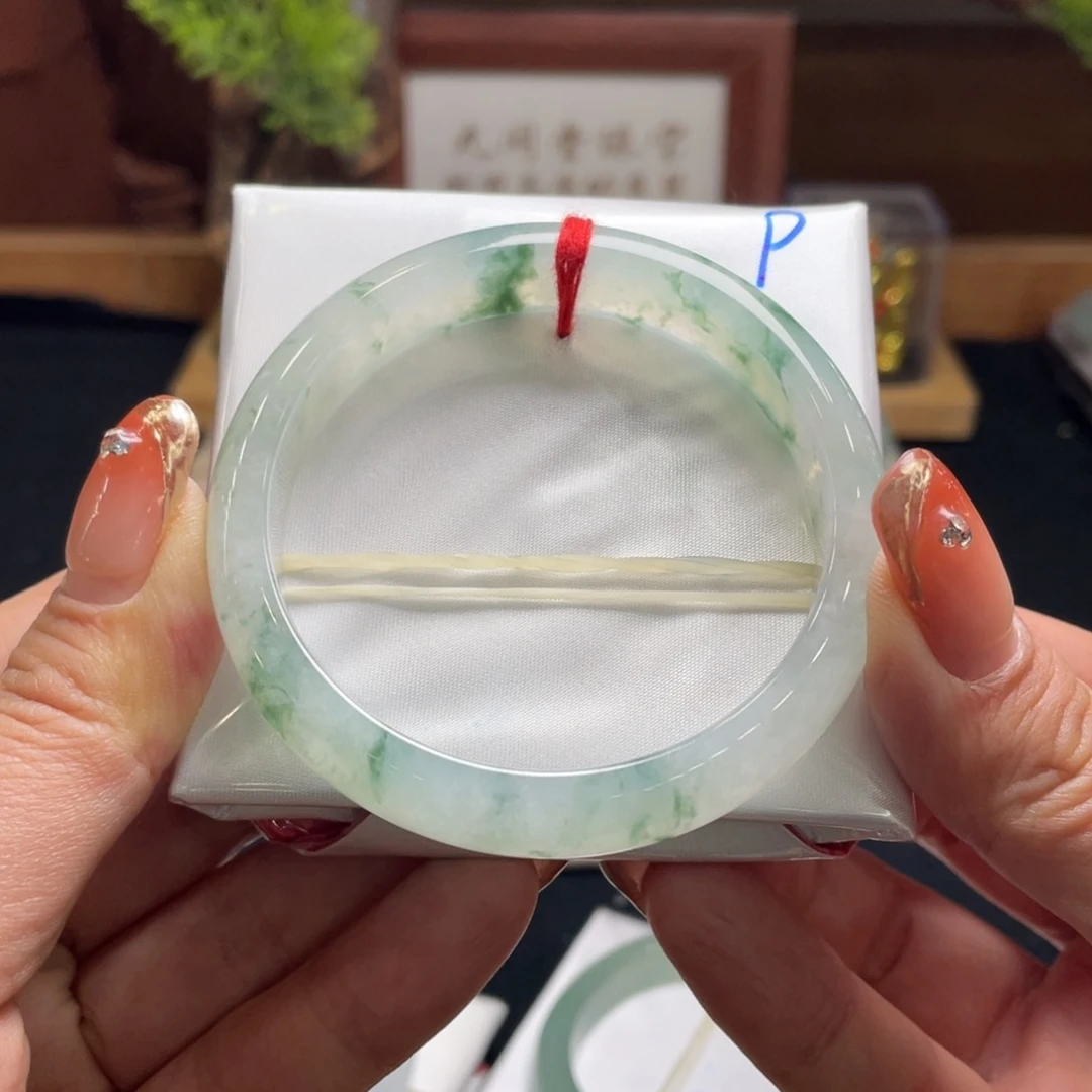 翡翠手镯未镶嵌翡翠56.8正圈