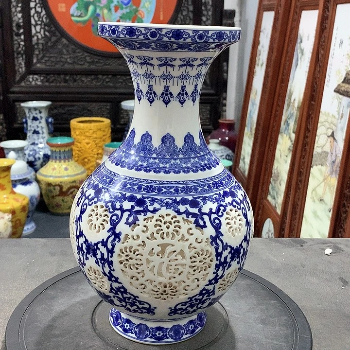 摆件陶青花陶瓷摆件