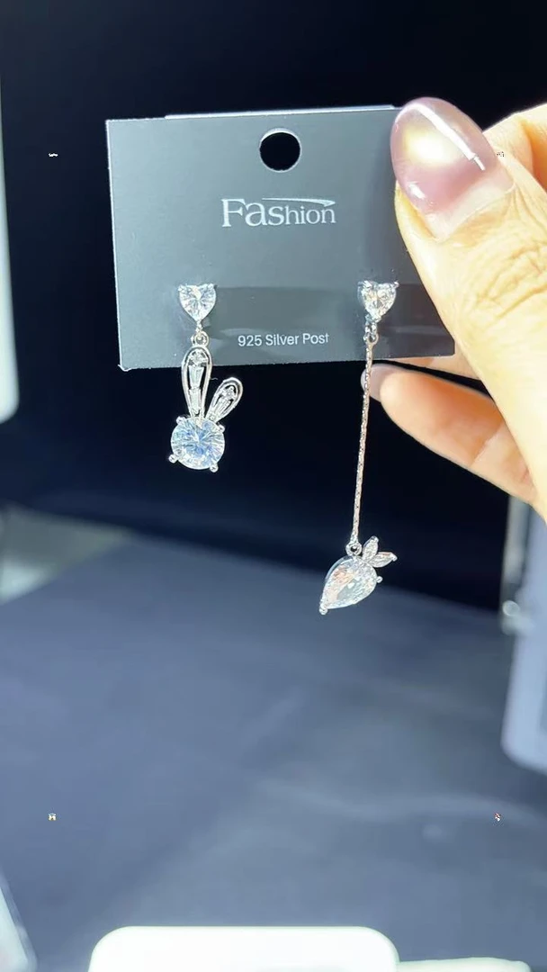 铜合金锆石耳饰 AB款兔子流苏耳环简单款0116百搭