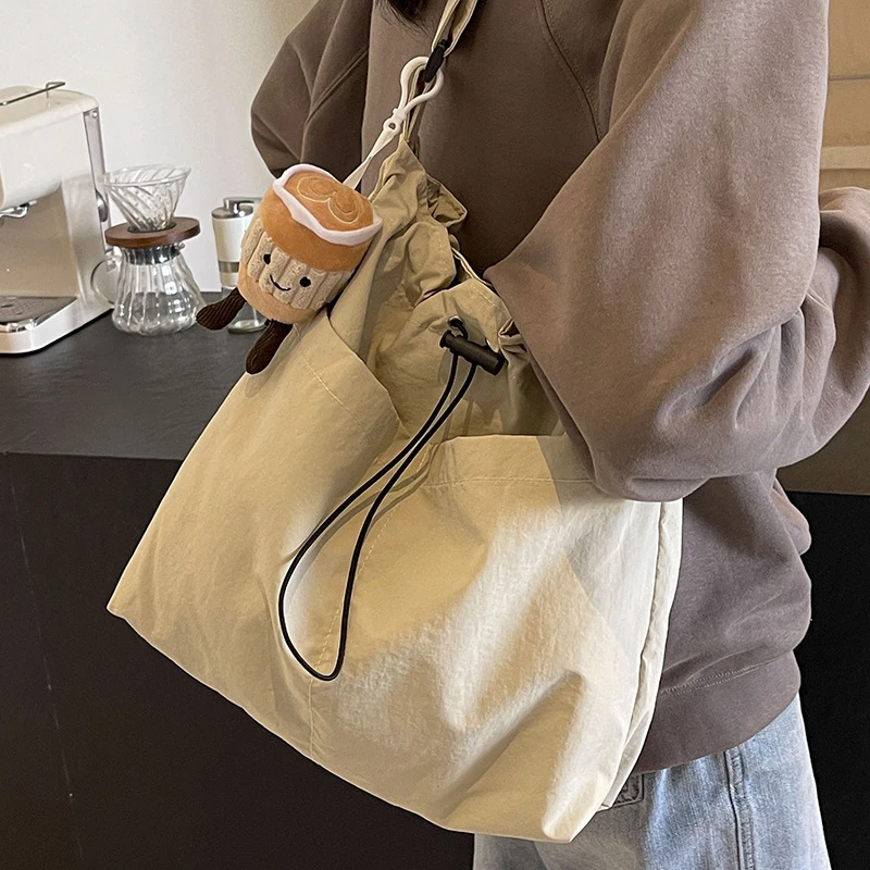 尼龙布包包女托特包大容量夏天可斜挎2025新款百单肩上课通勤包