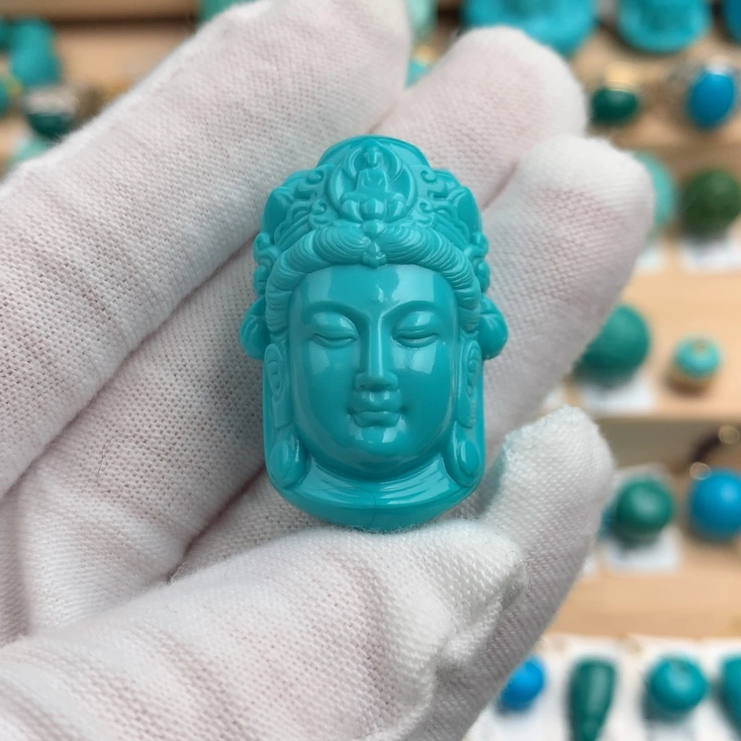 绿松石配饰未镶嵌