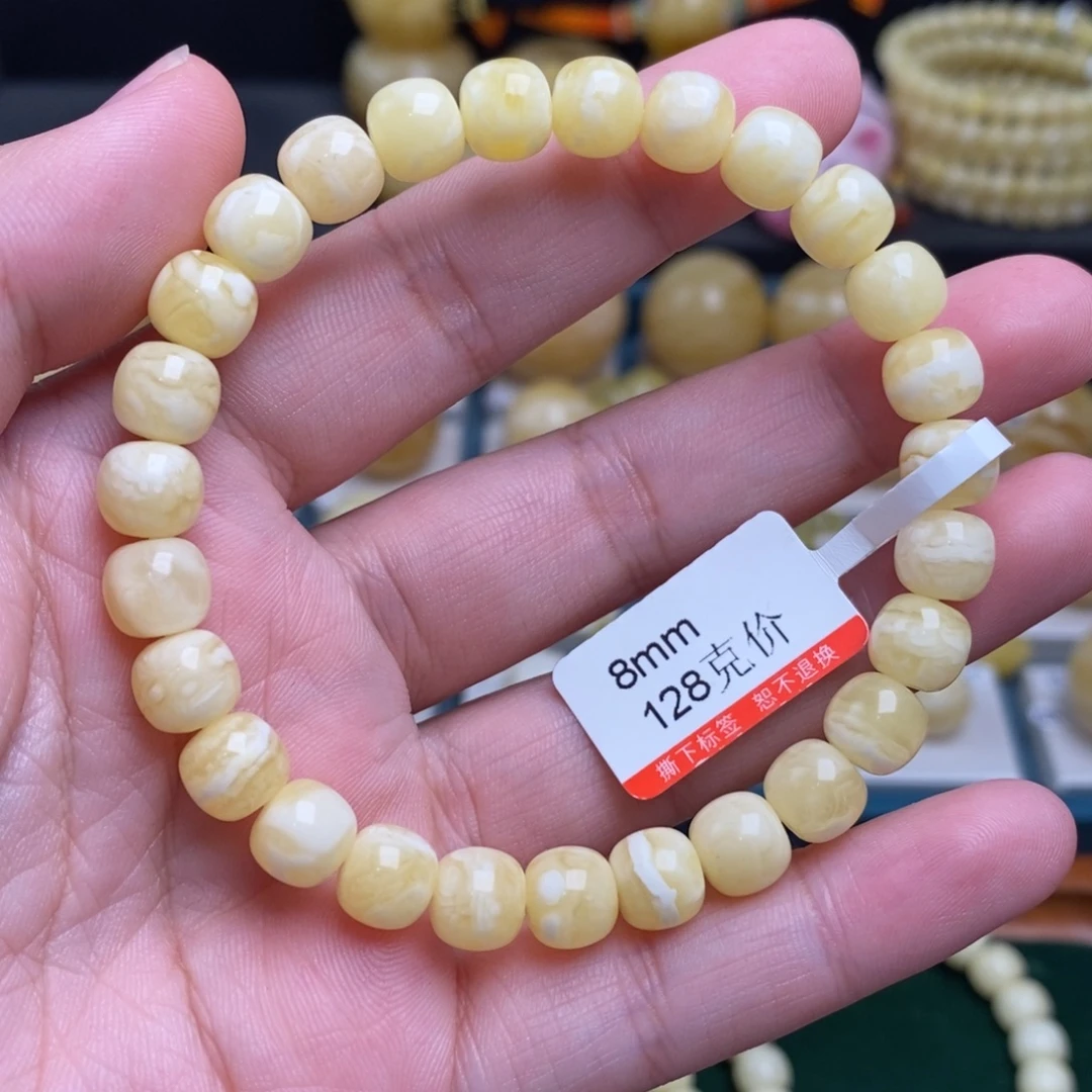 蜜蜡未镶嵌珠宝奇石