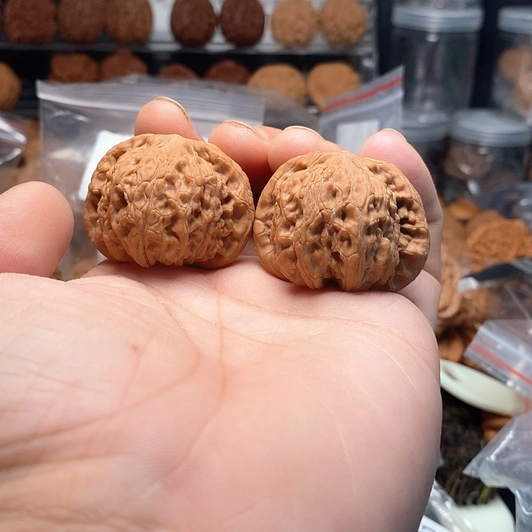 文玩核桃第一闷40-172