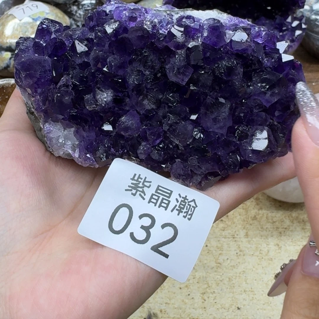 未镶嵌大型摆件（非配饰）水晶