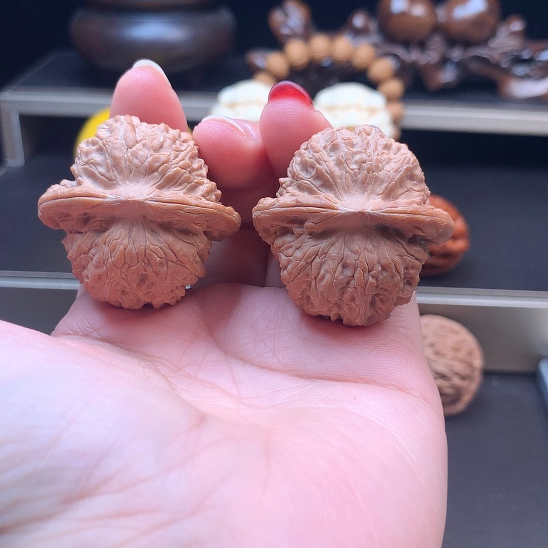 吊坠文玩核桃血麒麟