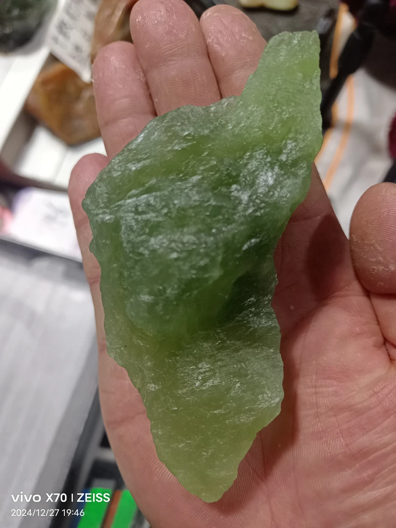 存天然岫玉原石摆件